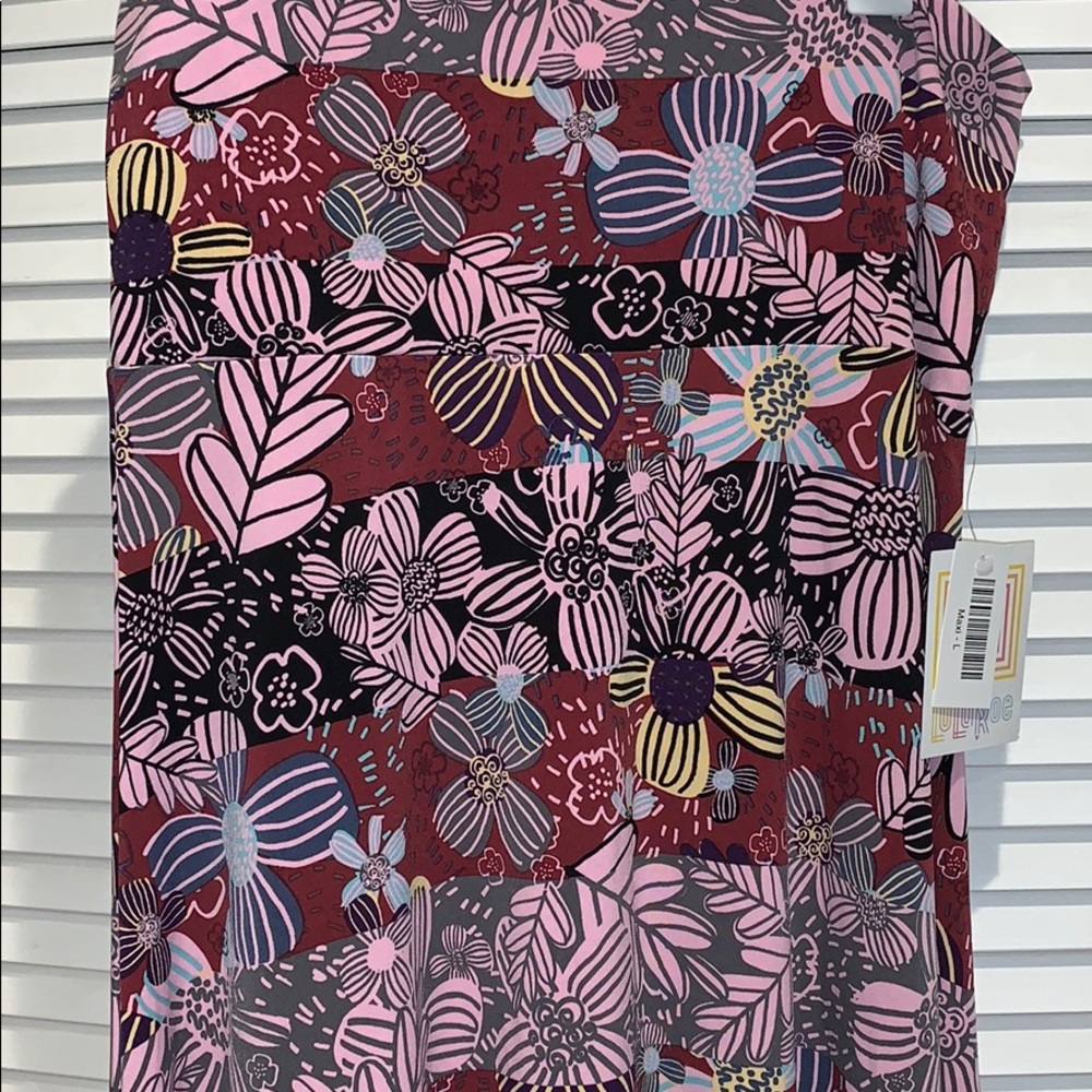 LuLaRoe Maxi L